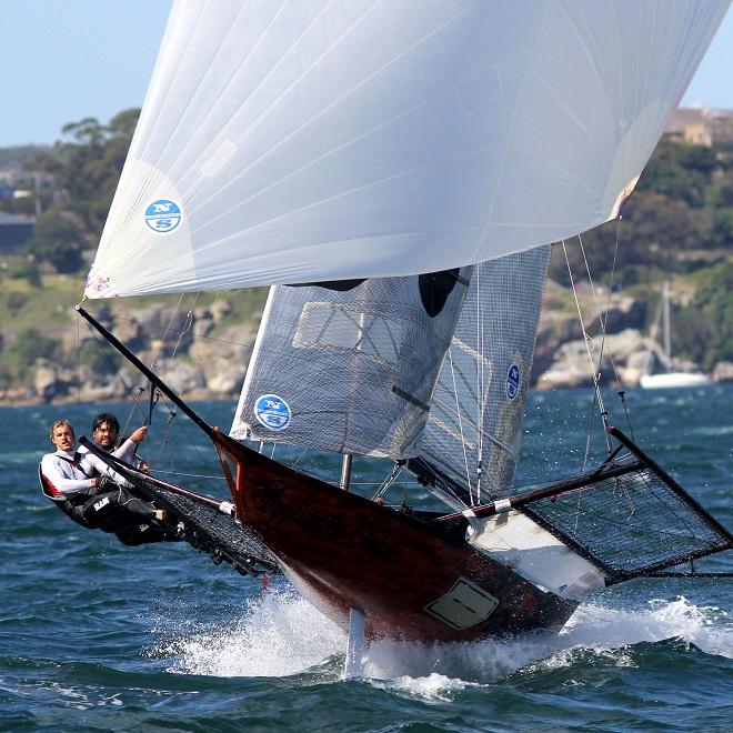 Appliancesonline looks likely to take off as crewmen Tom Anderson and Paul Montague wrestle the beast - 18ft Skiffs Major A. Frizelle Trophy 2014 © Australian 18 Footers League http://www.18footers.com.au